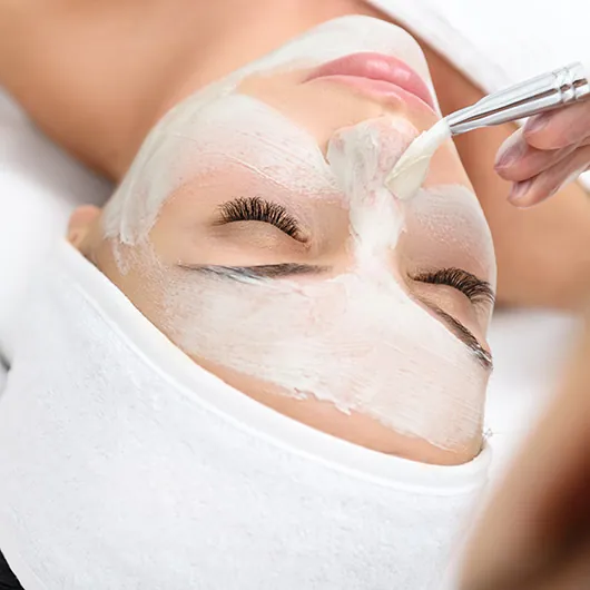 Produit Arosha pour le visage